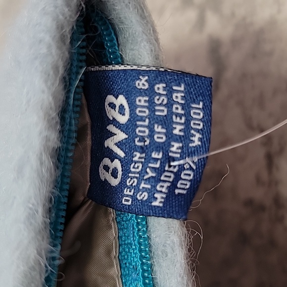 Felted Mermaid coin purse zip bag - Picture 5 of 8